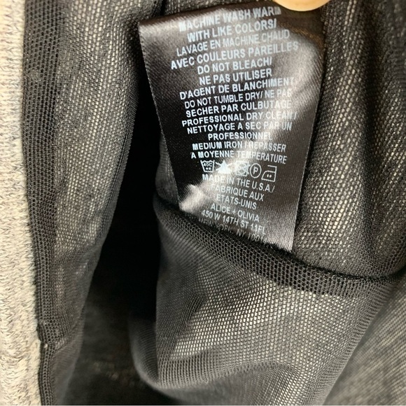 Alice + Olivia sz 6 Grey Jori Cropped Top Long Sleeve Sweater - Picture 7 of 8